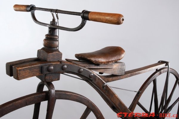 Wooden boneshaker, Manufacturer unknown, probably France