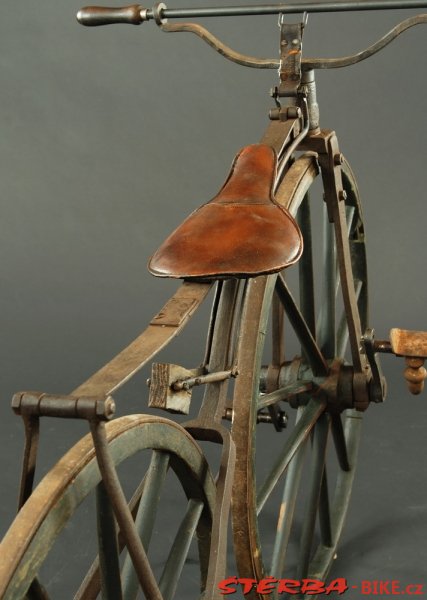 Boneshaker for 12 – 14 year old children, probably Germany – around 1870