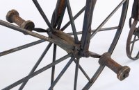 Dřevěné vysoké kolo, vyrobeno pravděpodobně v Bostnu, USA – po roce 1873