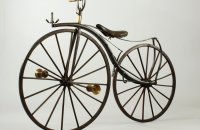 Bouchage boneshaker, Lyon, France – around 1870