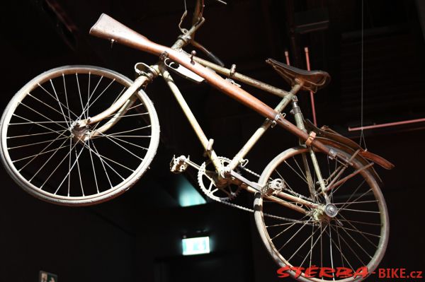 202/A – Expo 2017: 2 Rader – 200 Jahre, Mannheim