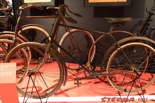 202/A – Expo 2017: 2 Rader – 200 Jahre, Mannheim