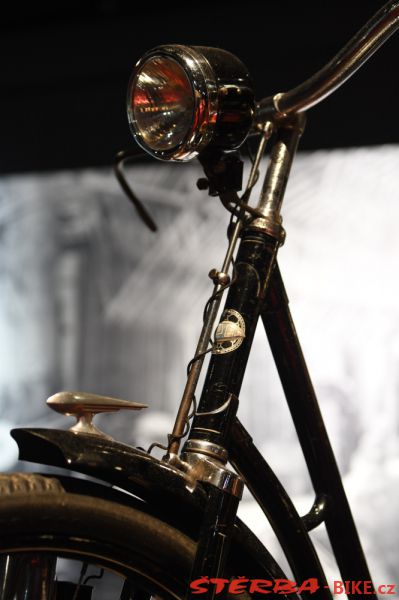 202/A – Expo 2017: 2 Rader – 200 Jahre, Mannheim