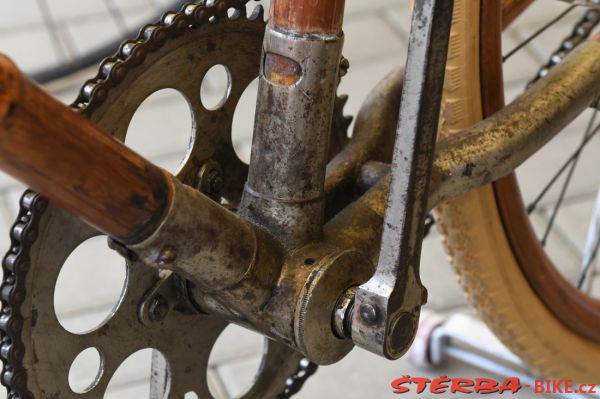 Antique Bicycles Day 2017 - Jumble sale