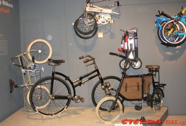 213 - "2 X 200" – Bicycle Exhibition Jerusalem