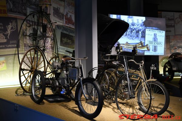 13/A National Motor Museum, Beaulieu – England