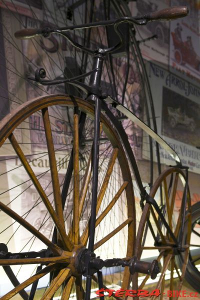 13/A National Motor Museum, Beaulieu – England