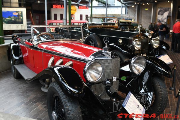 13/A  National Motor Museum, Beaulieu – England