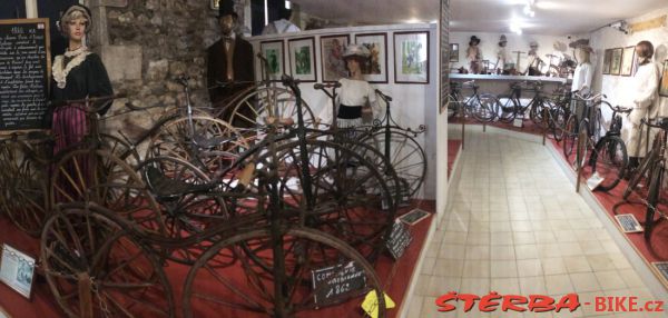 206 - Musée du vélo Brouage