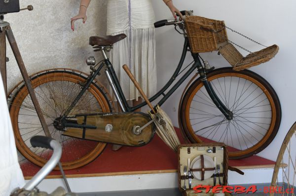 206 - Musée du vélo Brouage