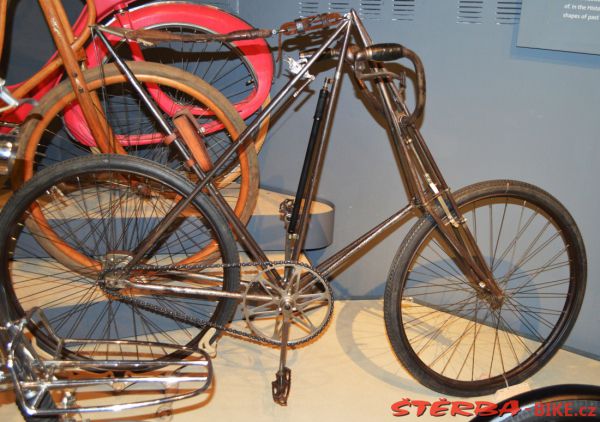 213 - "2 X 200" – Bicycle Exhibition Jerusalem