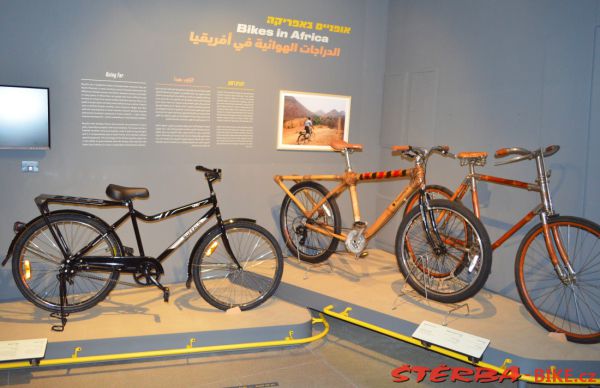 213 - "2 X 200" – Bicycle Exhibition Jerusalem