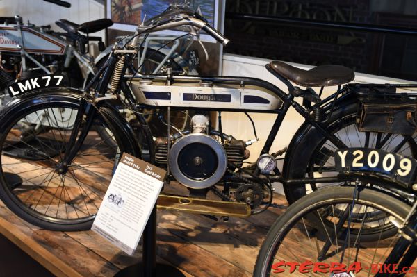 13/B National Motor Museum, Beaulieu – Anglie