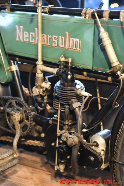 13/B National Motor Museum, Beaulieu – Anglie