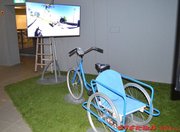 213 - "2 X 200" – Bicycle Exhibition Jerusalem