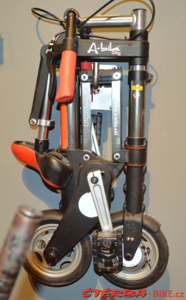 213 - "2 X 200" – Bicycle Exhibition Jerusalem