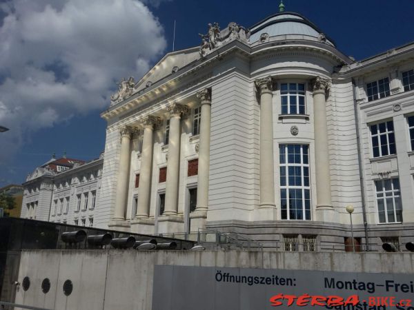 10/B Technischen Museum, Vienna – Austria