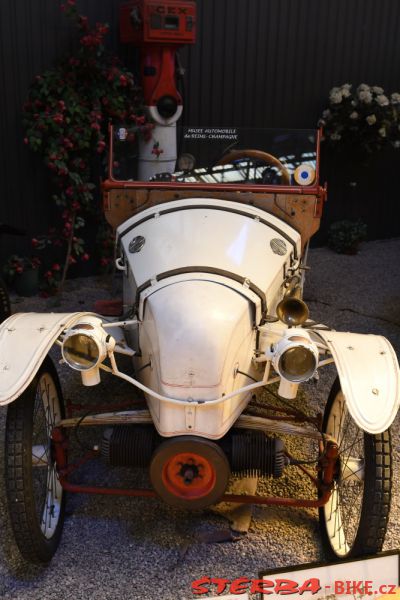 214 - Reims Automobile musée