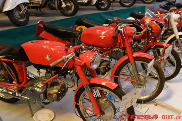 214 - Reims Automobile musée