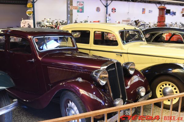 214 - Reims Automobile musée