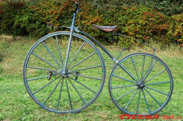 Hard tire velocipéde L.FOUÉNARD - Paris 1869