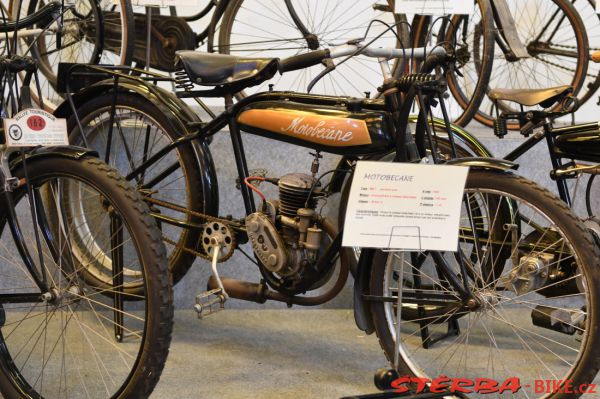 214 - Reims Automobile musée