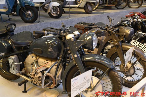 214 - Reims Automobile musée