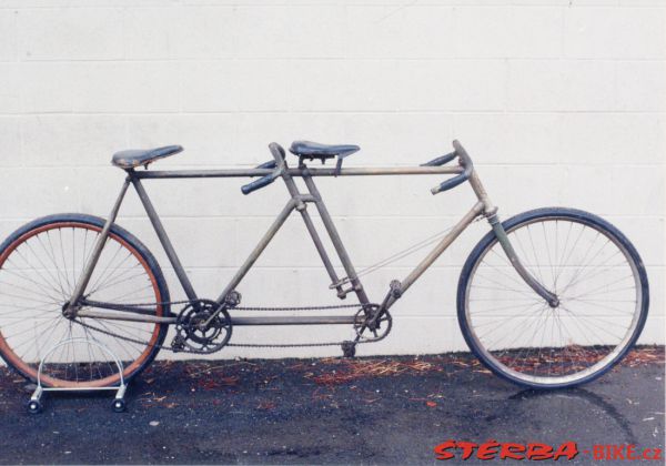219/A - Gary COOK collection