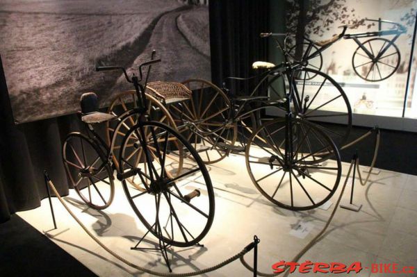 19/B - Bicycle Museum Cycle Center Osaka - Japonsko