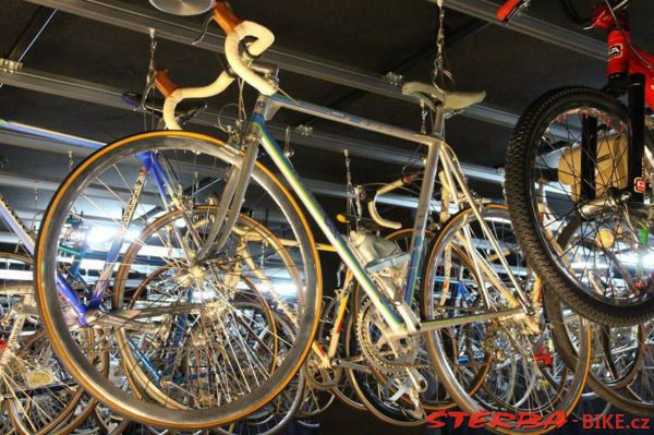19/B - Bicycle Museum Cycle Center Osaka - Japan