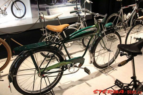 19/B - Bicycle Museum Cycle Center Osaka - Japan