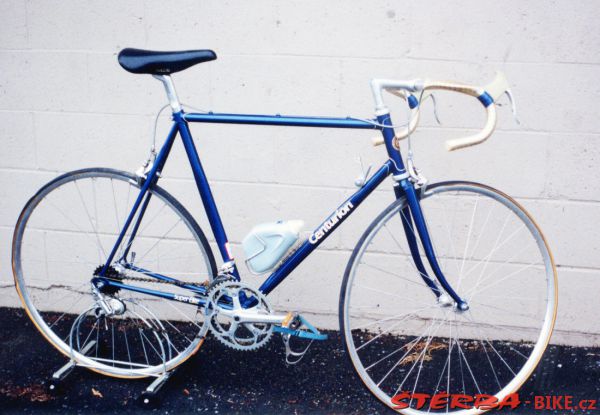 219/A - Gary COOK collection