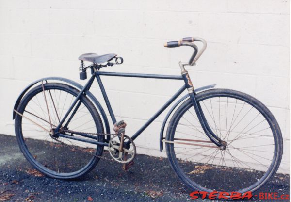 219/A - Gary COOK collection