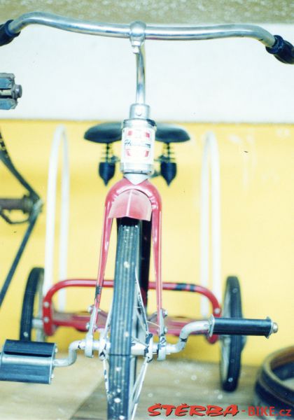 219/A - Gary COOK collection