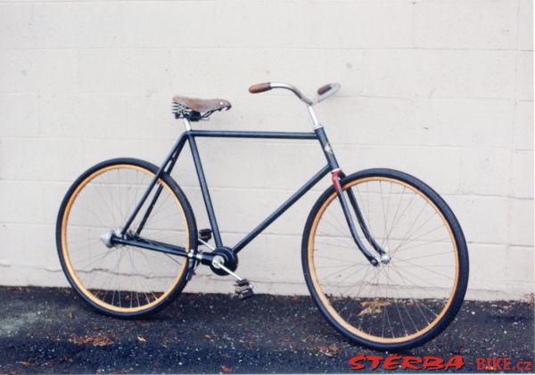 219/A - Gary COOK collection