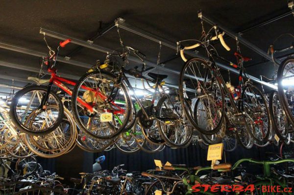 19/B - Bicycle Museum Cycle Center Osaka - Japan