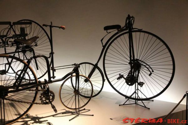 19/B - Bicycle Museum Cycle Center Osaka - Japonsko