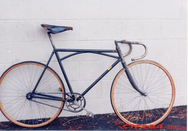 219/A - Gary COOK collection