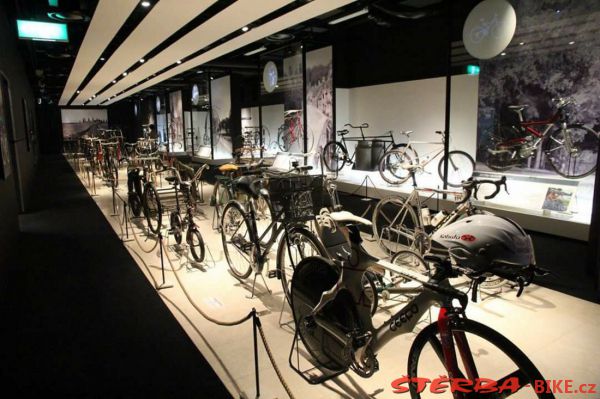 19/B - Bicycle Museum Cycle Center Osaka - Japonsko