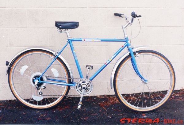 219/A - Gary COOK collection