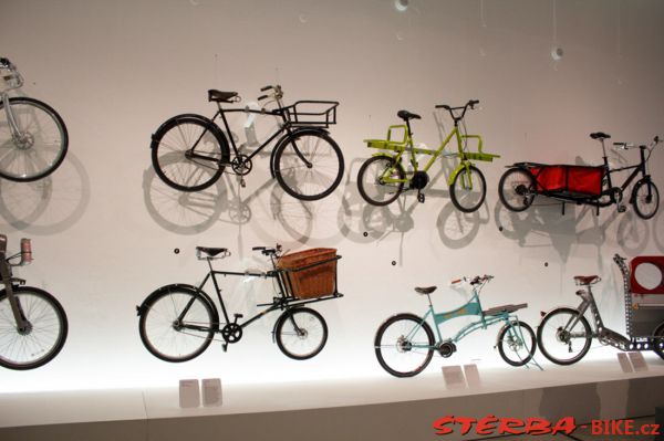224 -Výstava Cycle Revolution - Londýn