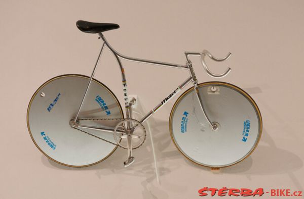 224 - Exposition Cycle Revolution - London