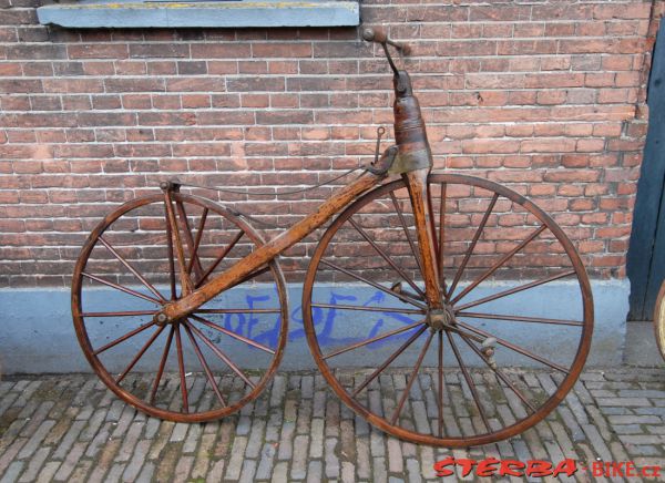9/D. VELORAMA - velocipedy, Nijmegen – Holandsko