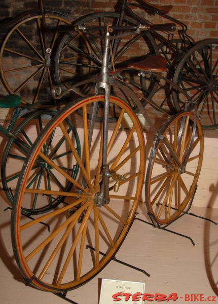 9/D. VELORAMA - velocipedy, Nijmegen – Holandsko