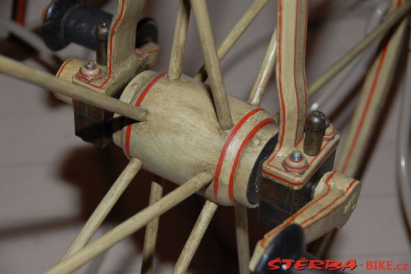 9/D. VELORAMA - velocipedy, Nijmegen – Holandsko