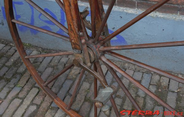 9/D. VELORAMA - velocipedy, Nijmegen – Holandsko