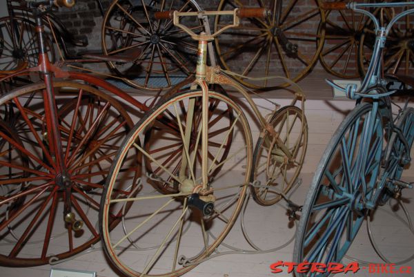 9/D. VELORAMA - velocipedy, Nijmegen – Holandsko