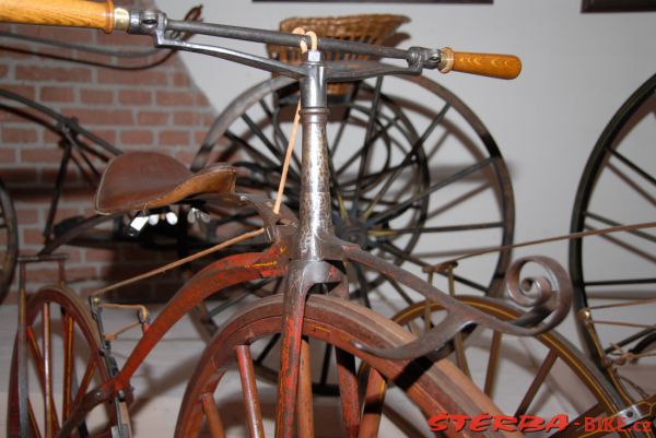 9/D. VELORAMA - velocipedy, Nijmegen – Holandsko