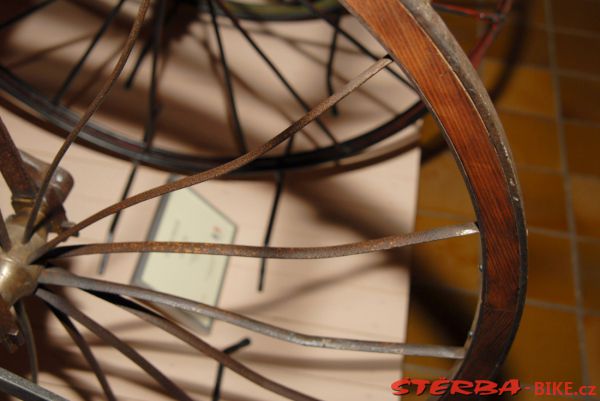 9/D. VELORAMA - velocipedy, Nijmegen – Holandsko