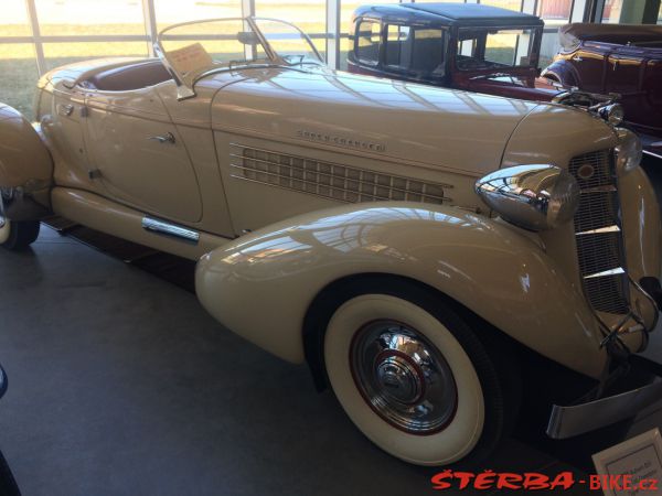 226/B – Pierce-Arrow Museum (cars), USA